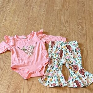 Peach Graphic Ruffle Shoulder Bodysuit & Floral Cowbell Pants Set